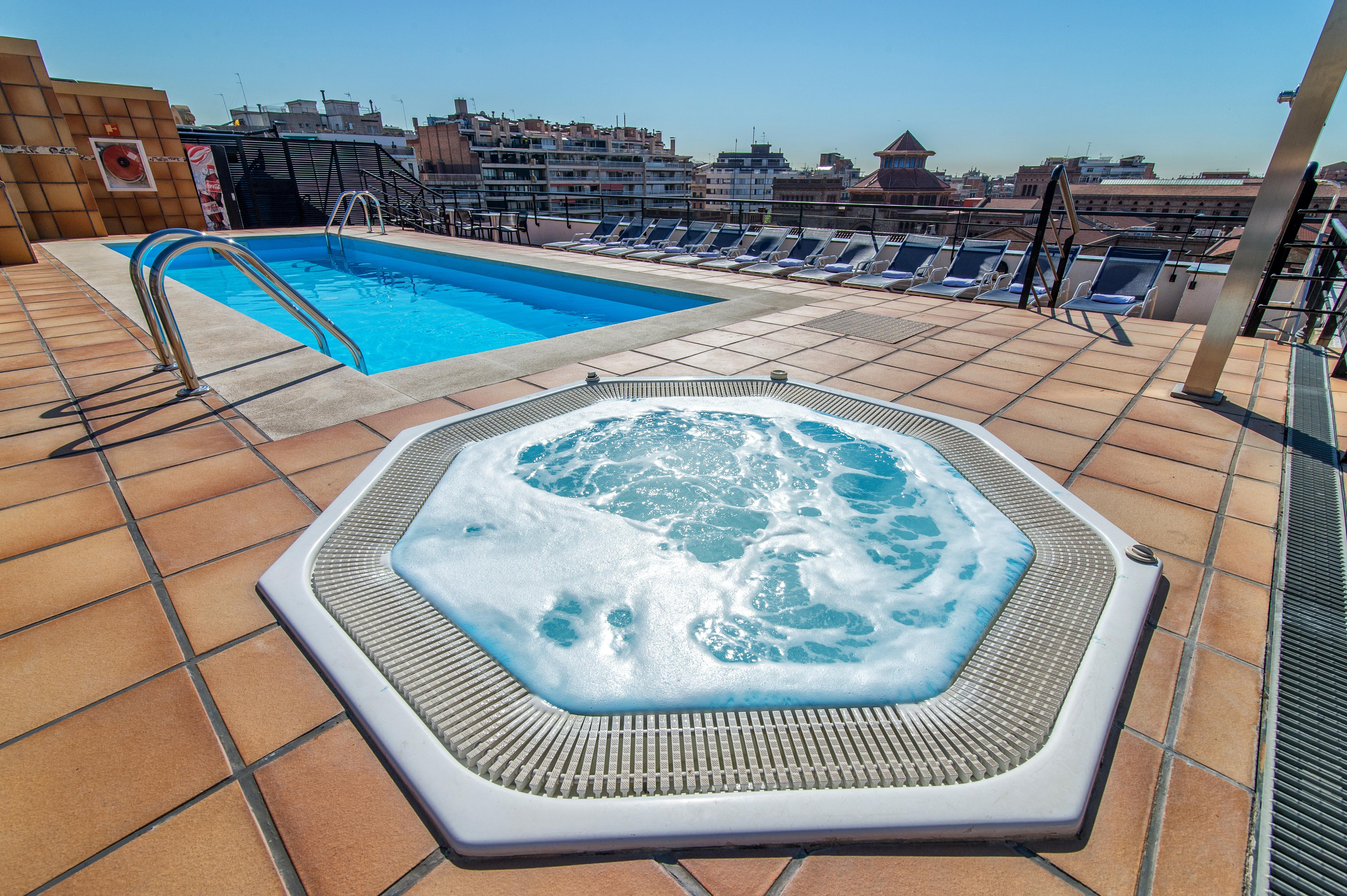 Sunotel Junior Barcelona Exterior photo