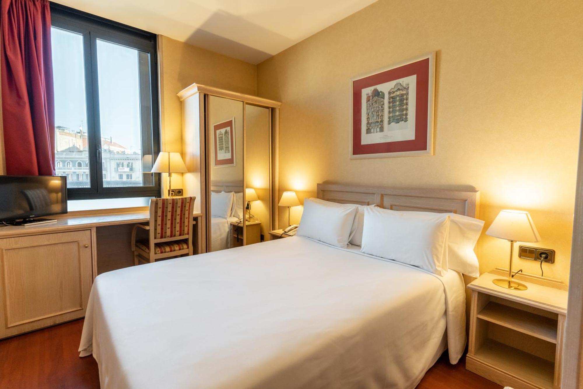 Sunotel Junior Barcelona Exterior photo